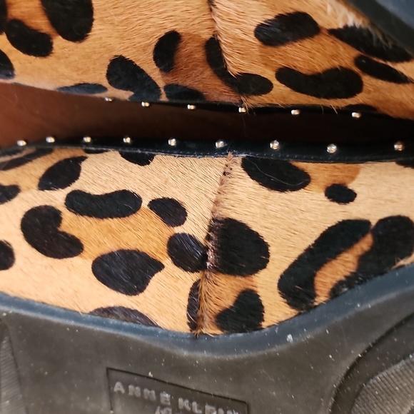 ANNE KLEIN leopard print flats - Picture 10 of 15